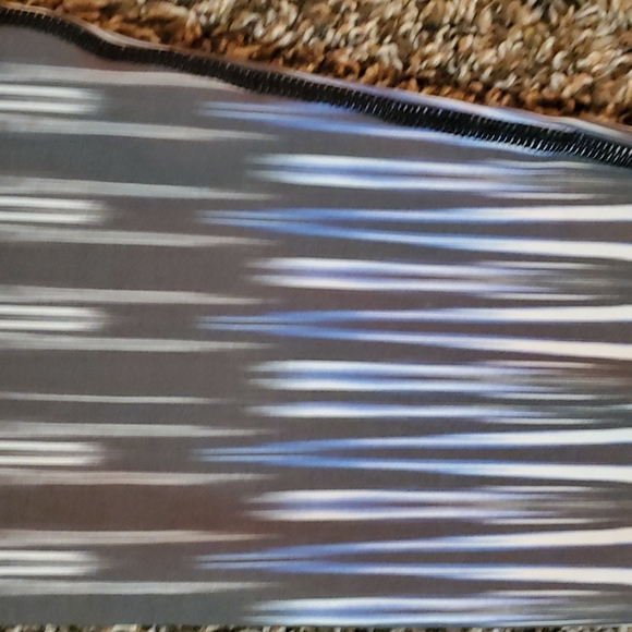 Vimmia Lase Stripe Workout Leggings - Picture 2 of 6